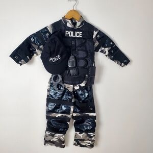 Costume Halloween police man 3-4years